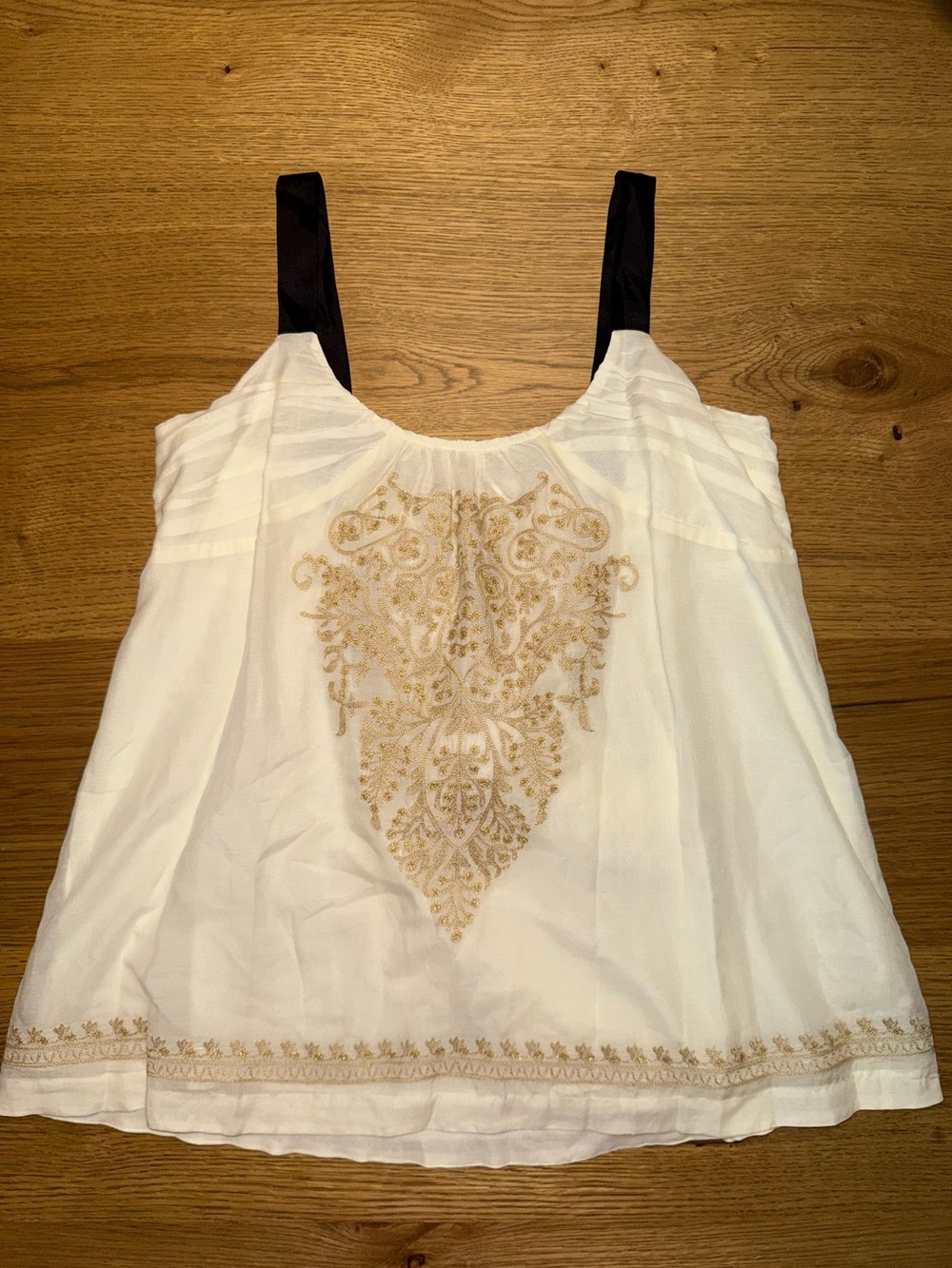 Floreat | Anthropologie | White Camisole Tank with Gold Embroidery | Size 8